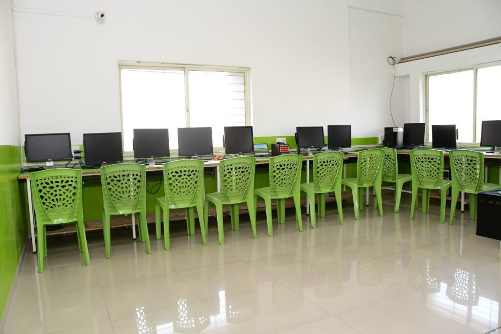 Robotics and STEM Lab at Rudra Nashik